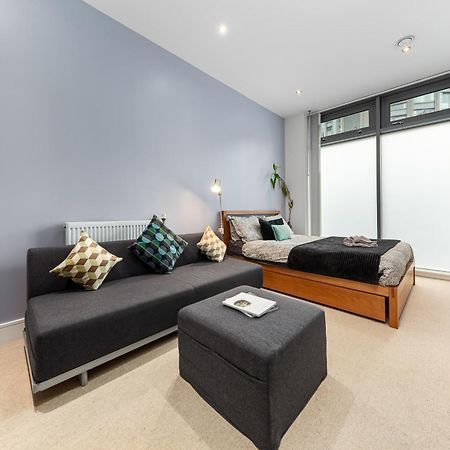 Trendy 2 Bed Flat In Greenwich With Car Parking Лондон Экстерьер фото