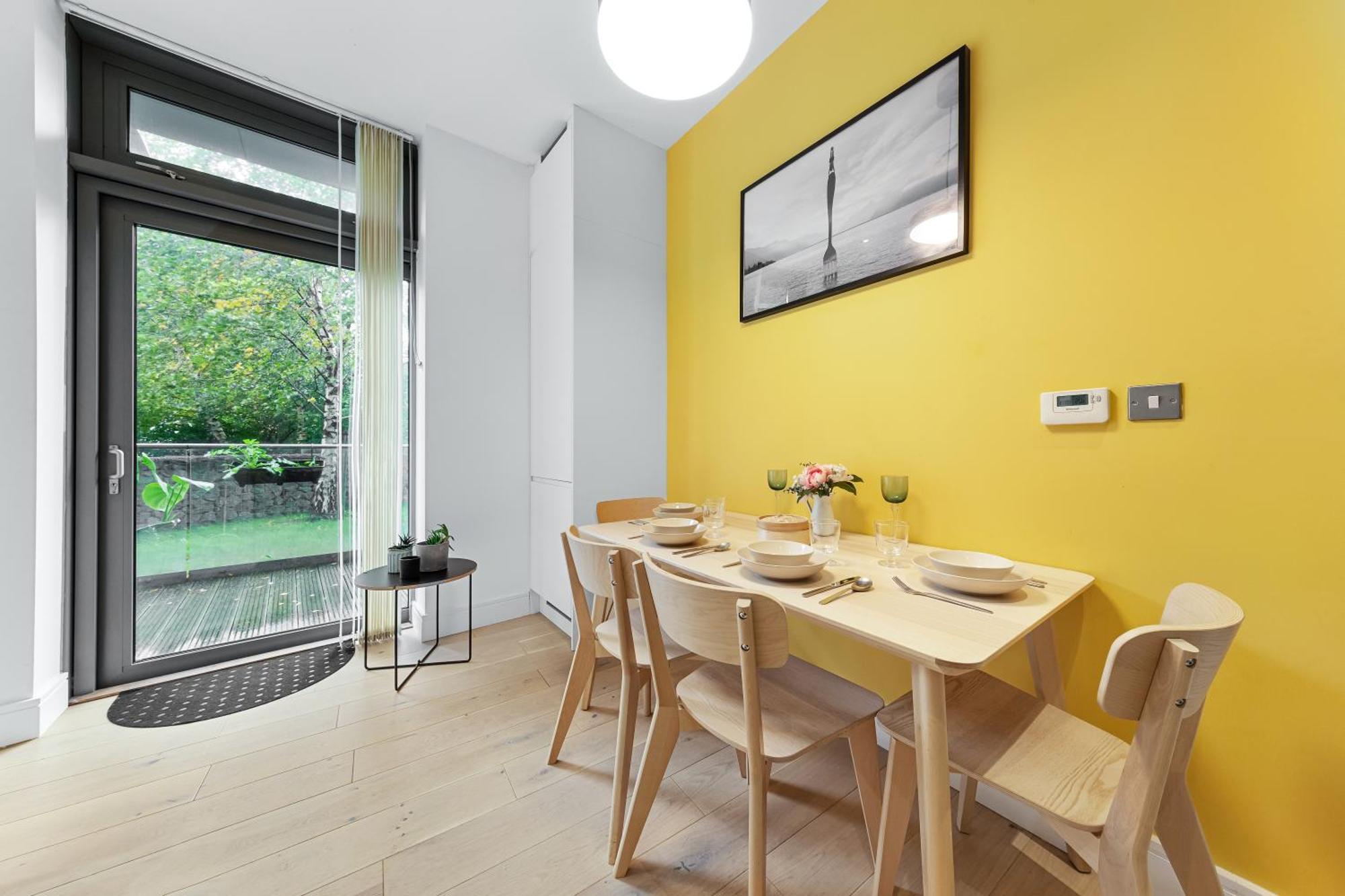 Trendy 2 Bed Flat In Greenwich With Car Parking Лондон Экстерьер фото