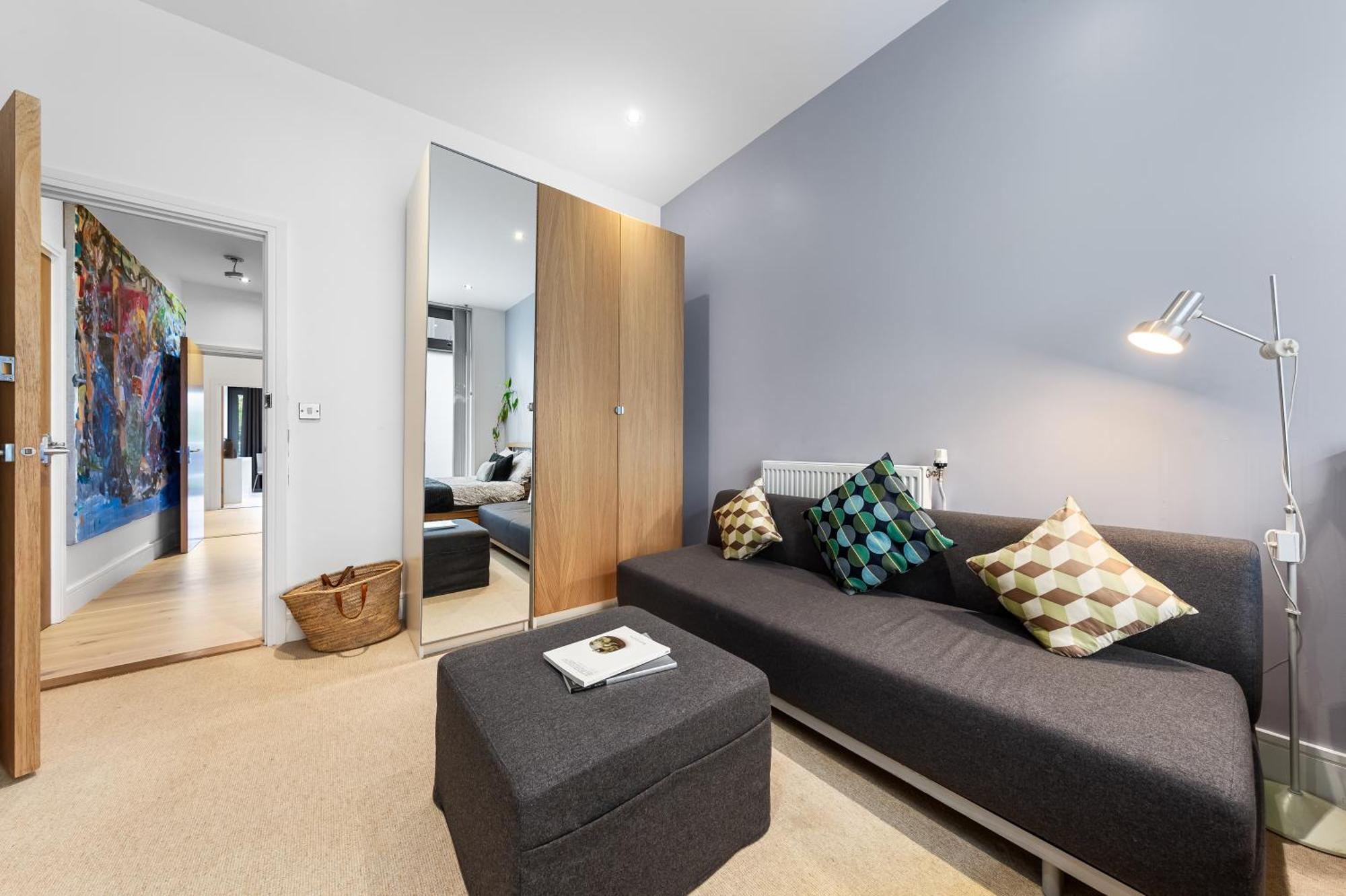 Trendy 2 Bed Flat In Greenwich With Car Parking Лондон Экстерьер фото
