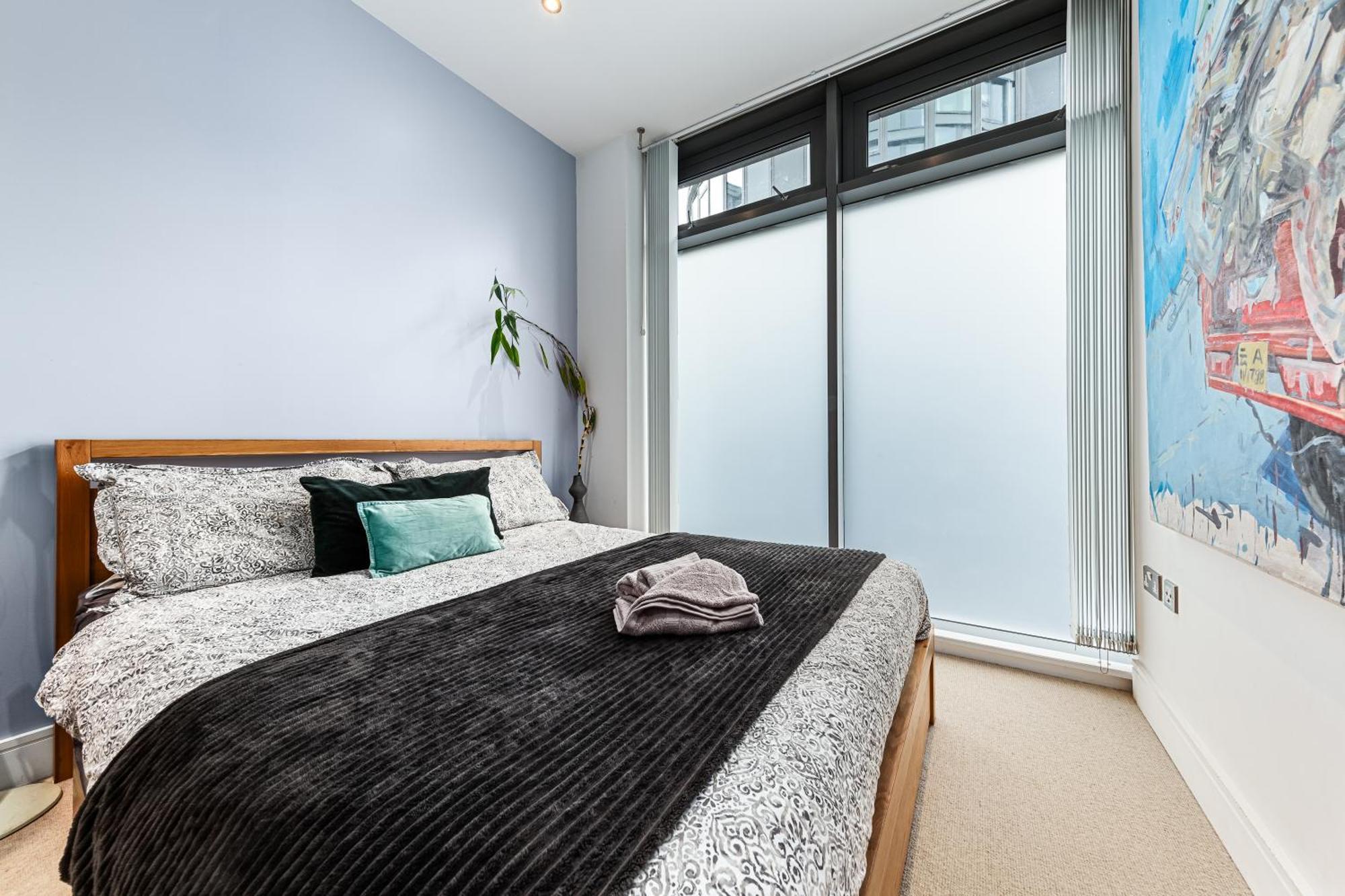 Trendy 2 Bed Flat In Greenwich With Car Parking Лондон Экстерьер фото
